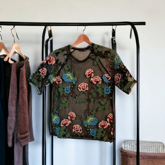 Zara Embroidered Sheer Black Colorful Short Sleeve Top Size Small - Picture 4 of 6